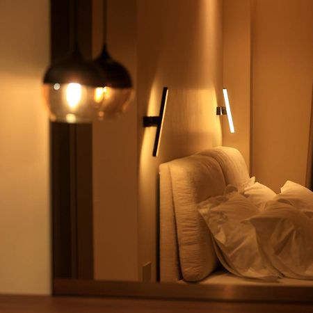 Deha Rooms & Apartments Тирана Экстерьер фото