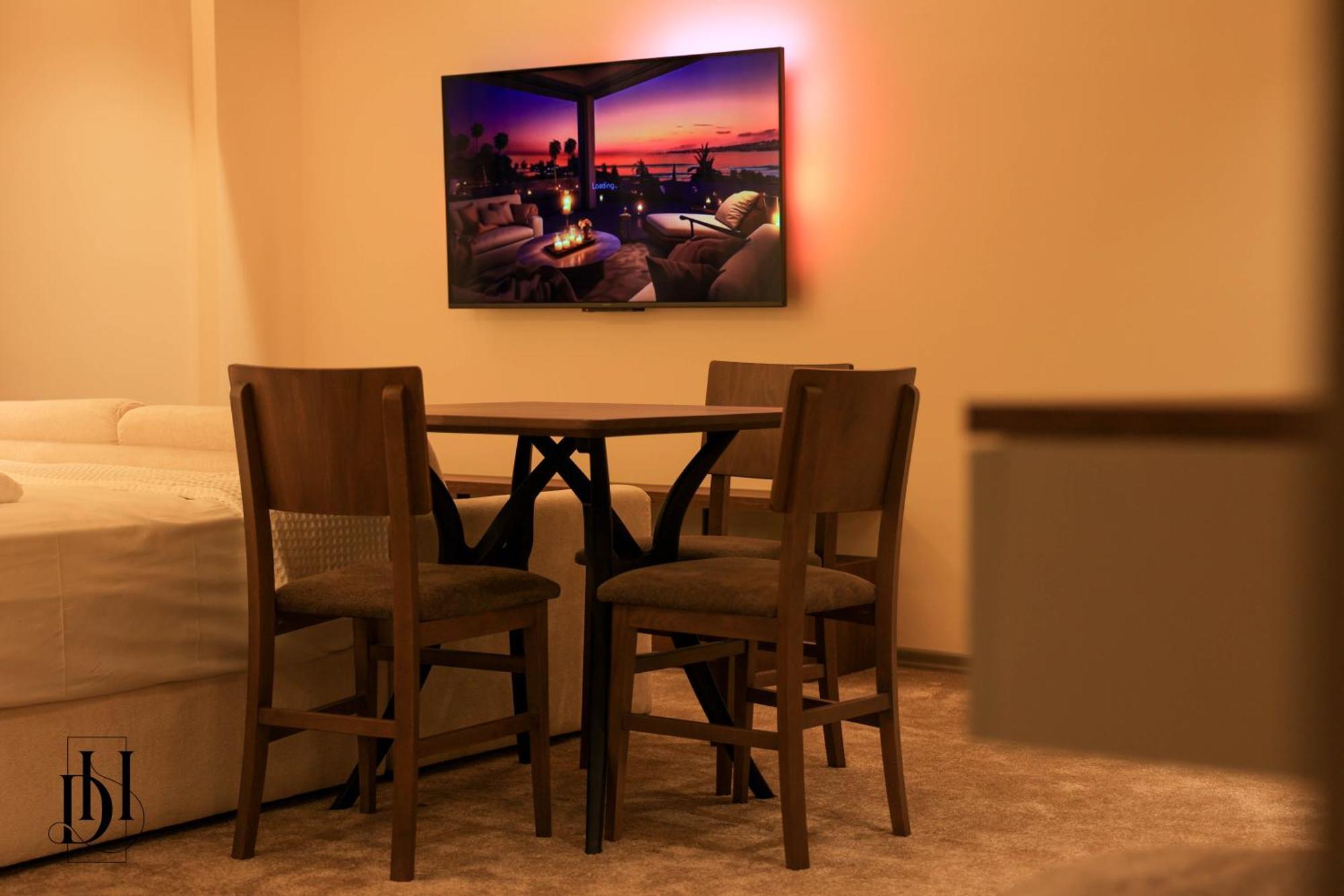 Deha Rooms & Apartments Тирана Экстерьер фото