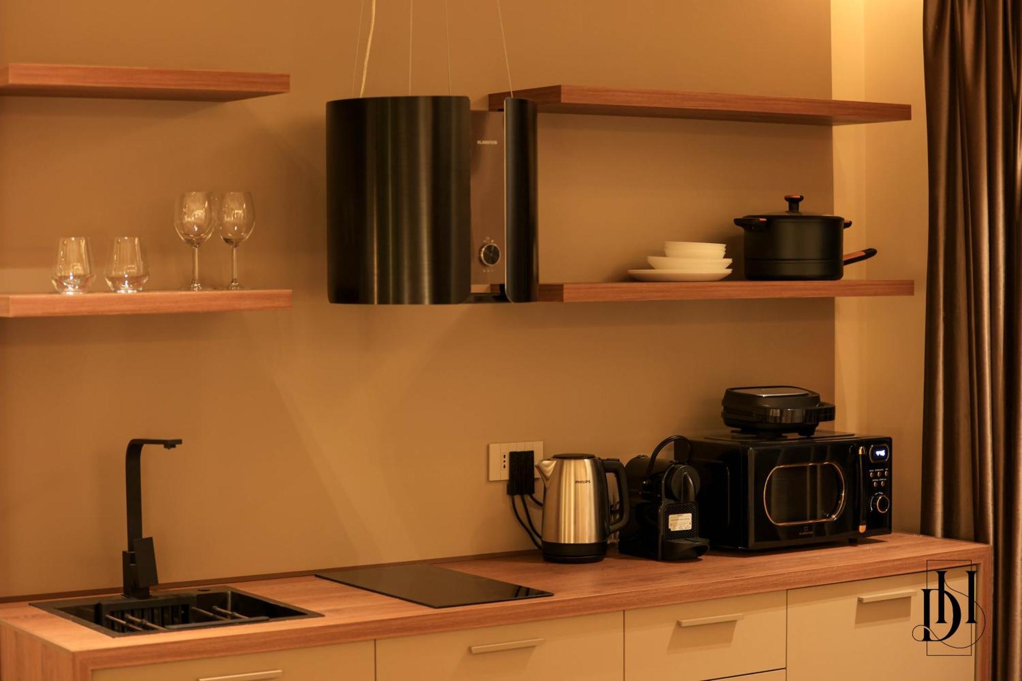 Deha Rooms & Apartments Тирана Экстерьер фото
