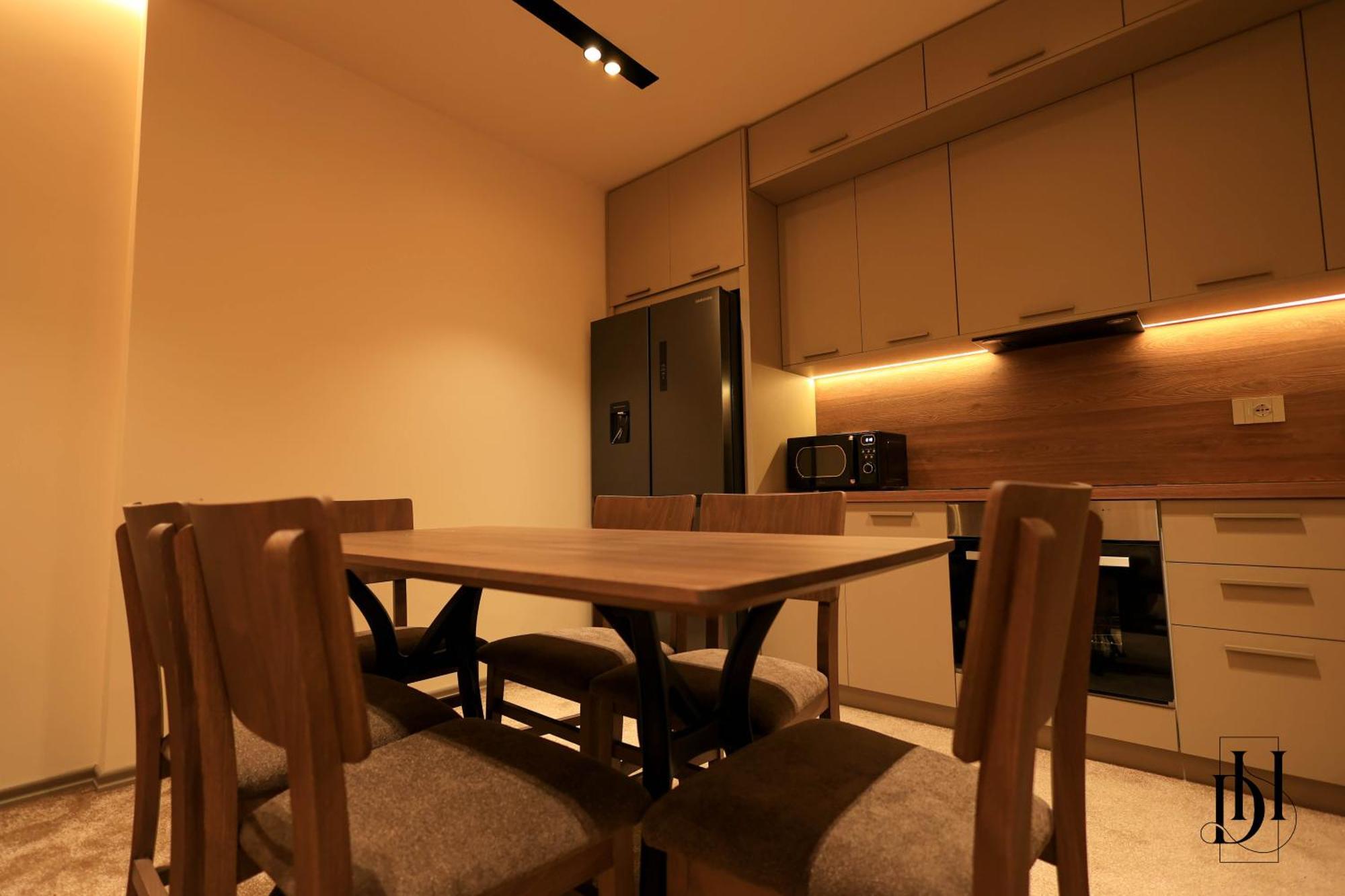Deha Rooms & Apartments Тирана Экстерьер фото