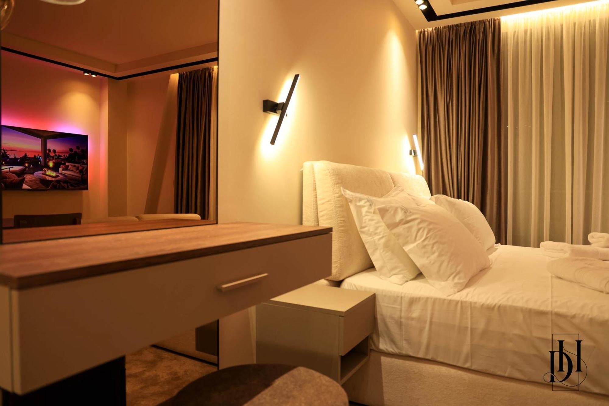 Deha Rooms & Apartments Тирана Экстерьер фото